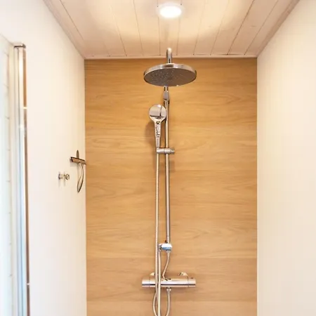 Hausboot Isa - Huus & *