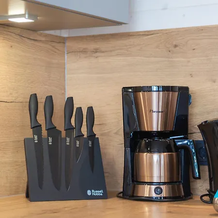 Hausboot Isa - Huus & Bateau-hôtel